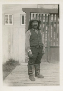 Image of Eskimo [Inuk] man